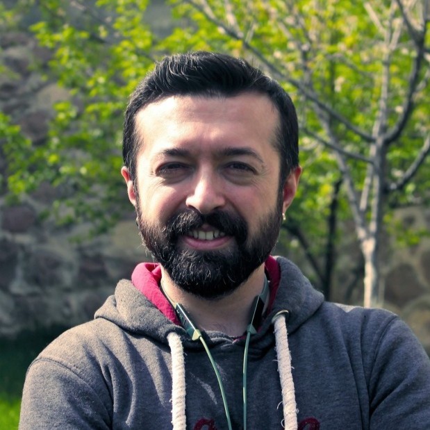 Zafer Ayan, Siliconmade Academy Programming Instructor